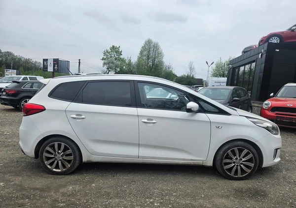 Kia Carens cena 22700 przebieg: 145000, rok produkcji 2014 z Koło małe 137